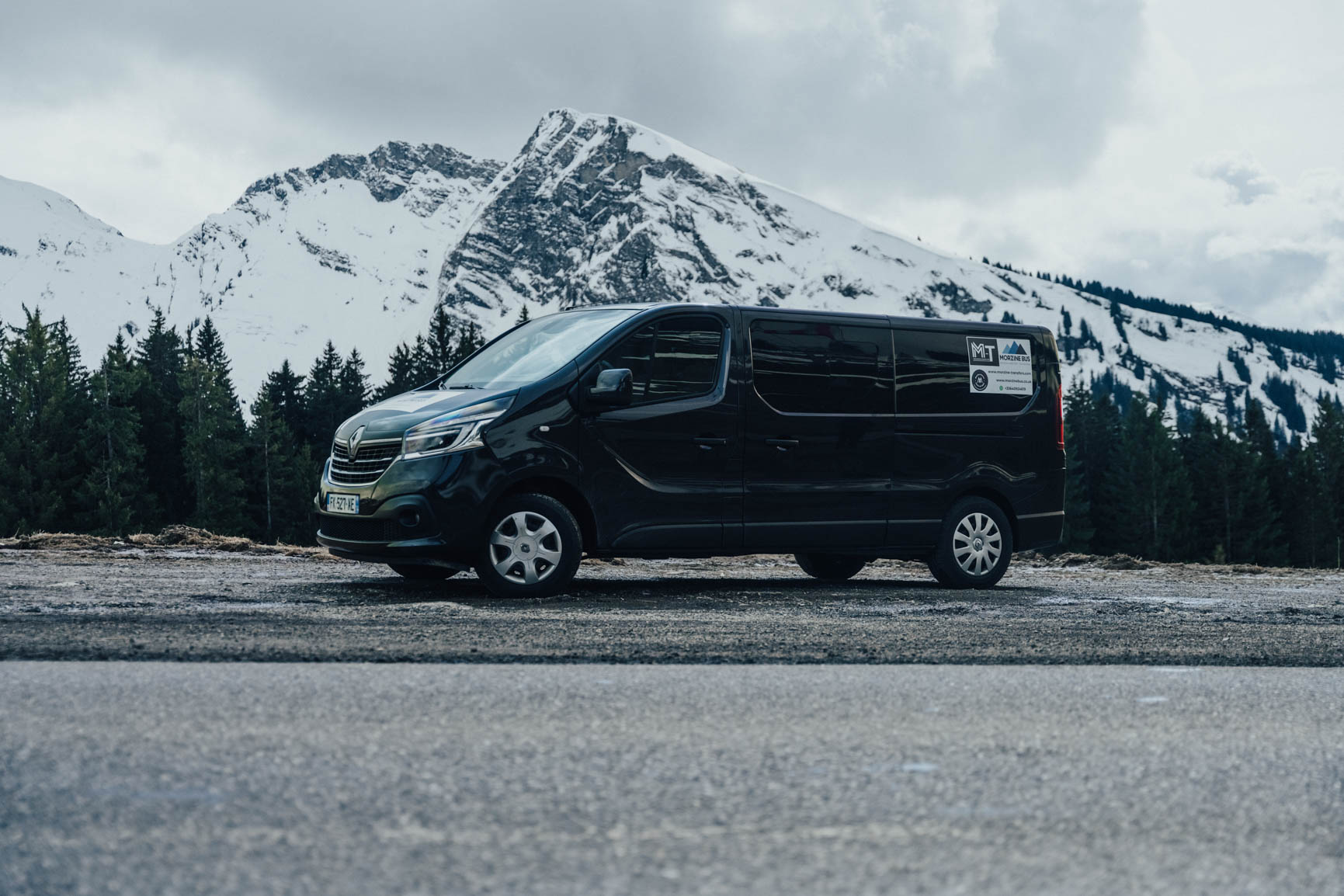 Morzine Bus minibus on a transfer between Geneva Airport and the Portes du Soleil